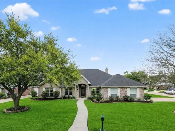 145 Lakewood Dr, La Place, LA 70068