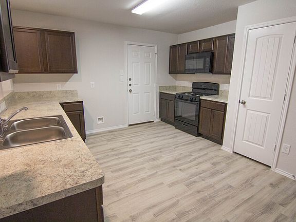 5th image of 3603 Atascocita Elm Dr