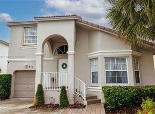 251 NW 151st Ave, Pembroke Pines, FL 33028