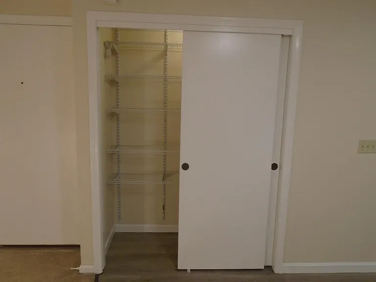 2 Lions Ave — Photo 21