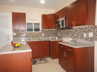 73 Dartmouth St, Springfield, MA 01109