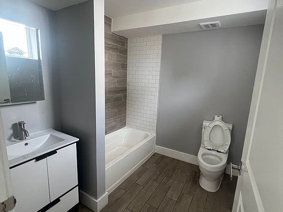 2nd image of 175 Munn Ave #B3