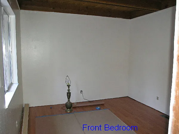 Front bedroom facing Fountain