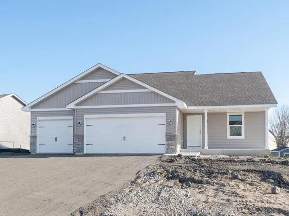 2127 River Bend Trl, Mayer, MN 55360