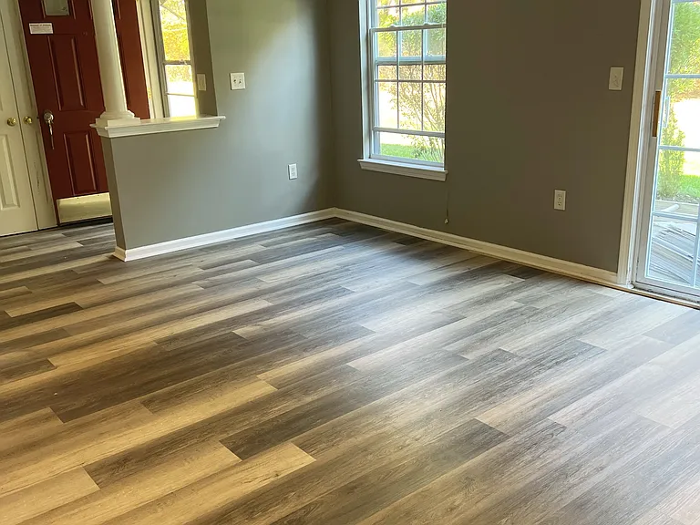 13 Topeka Ct — Photo 6
