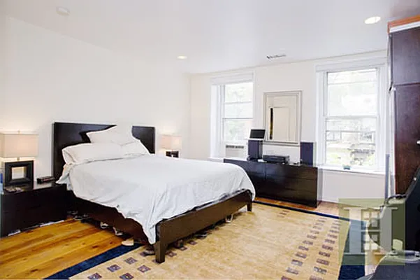 Rented by Halstead Real Estate | media 27