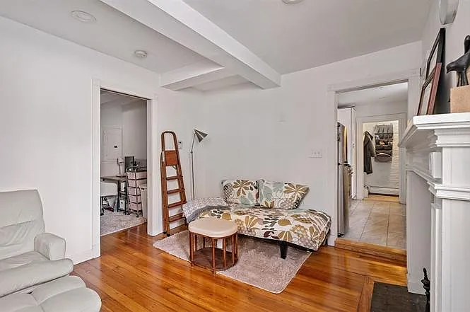 49 Grove St #A — Photo 8