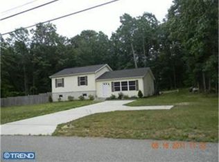 208 Zimmerman Ave, Chesilhurst, NJ 08089