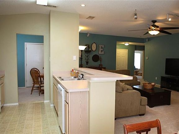 4th image of 4220 Heritage Way Dr