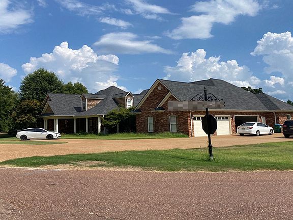 2nd image of 8187 Valley Ridge Dr