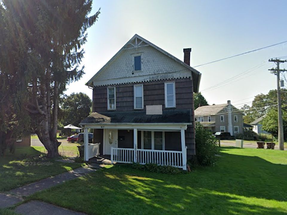 1st image of 418 S Center St #B