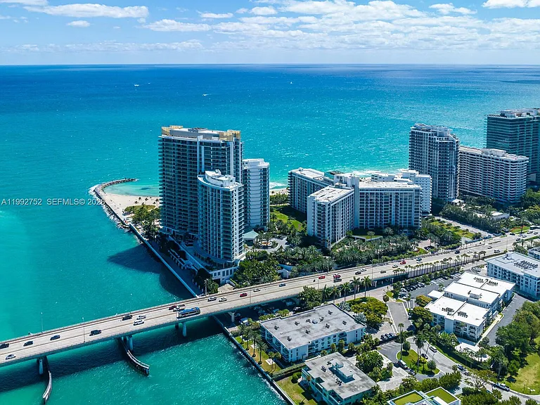 10275 Collins Ave #1107 — Photo 47