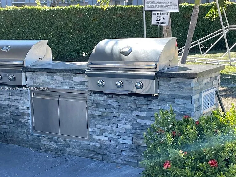 3401 N Country Club Dr #117 — Photo 8