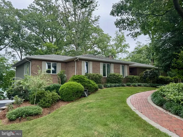 12555 Coopers Ln, Worton, MD 21678