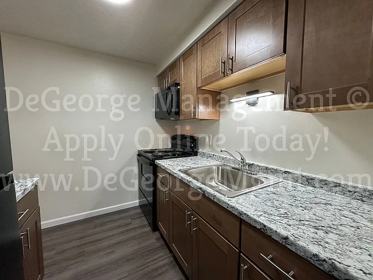 William's Tribute Apartments — Photo 63