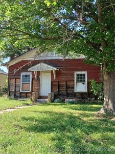 609 N 1st St, Hartshorne, OK, 74547