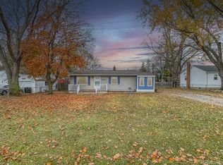 6077 Crown Point, Flint, MI 48506