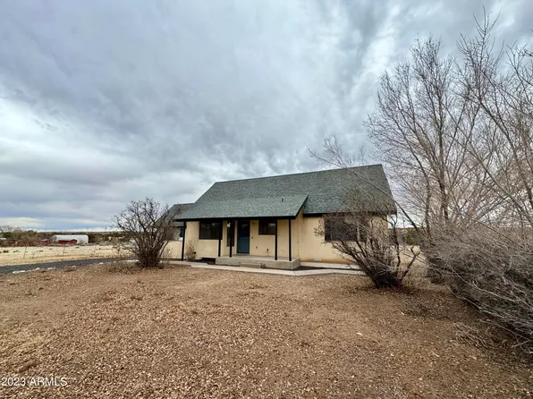 86 NAVAJO Drive, Concho, AZ 85924