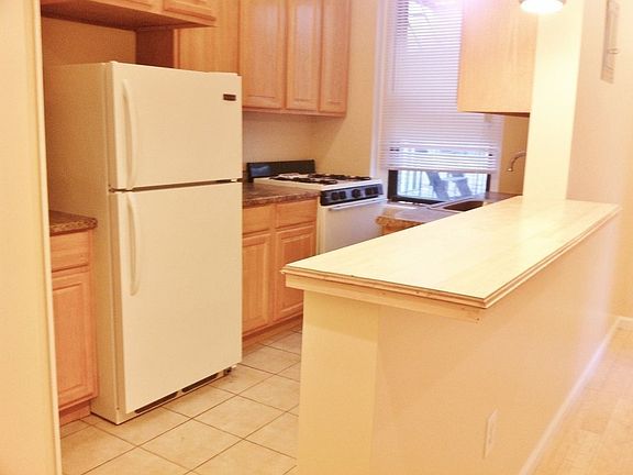 3rd image of 21-15 33rd St #5MM