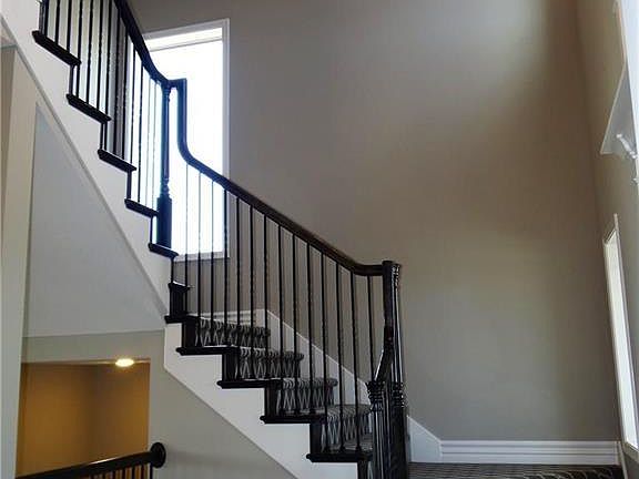 Staircase with sculptured carpet.