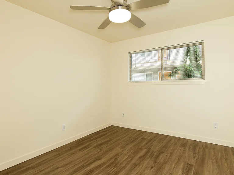 2237 Apartments - Located in the Heart of Ballard — Photo 53