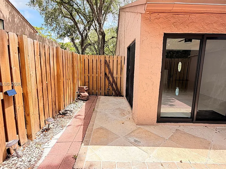 36 Chestnut Cir — Photo 17