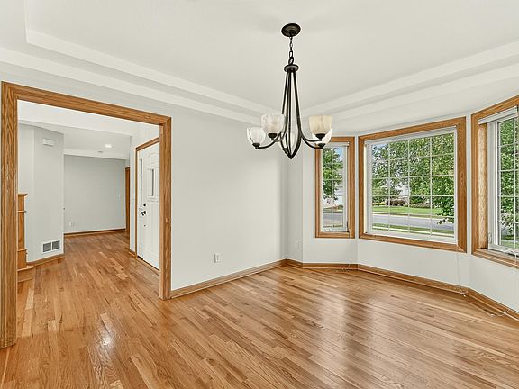2nd image of 2144 Jade Ln NE