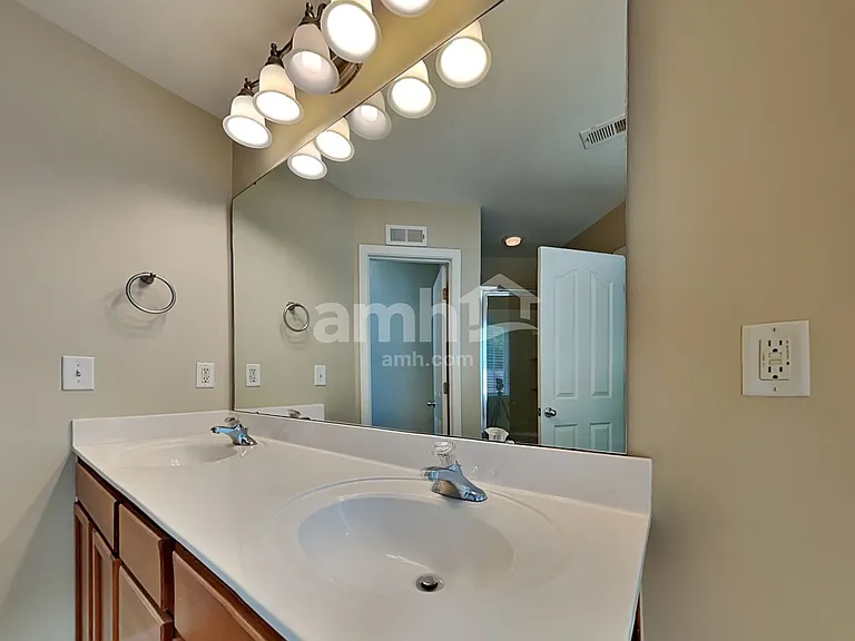 13555 Aldenbrook Dr — Photo 12