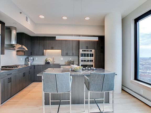 5th image of 740 Portland Ave #1616