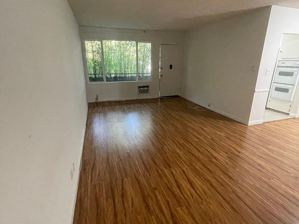 1st image of 855 S Windsor Blvd APT 3
