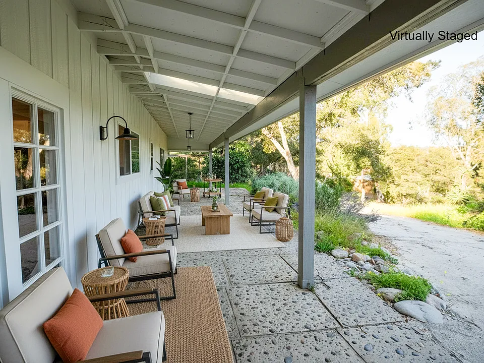 384 Crazy Horse Canyon Rd