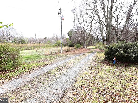 3rd image of 12863 Jefferson Hwy