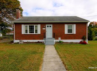 232 Knoll Rd, Roanoke, VA 24019