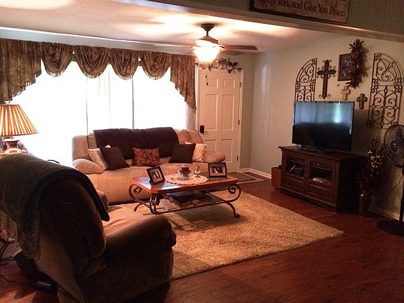 4th image of 109 Woodway Ln