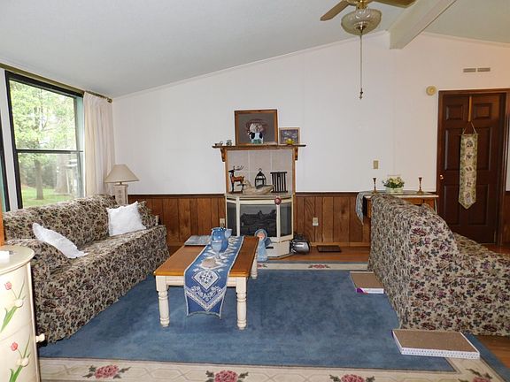 2nd image of 40 Junco Way