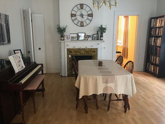 2nd image of 316 S Grove Ave APT 1