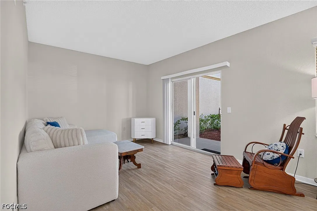 15585 Ocean Walk Cir — Photo 4