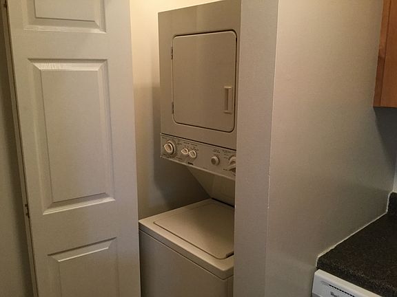 5th image of 31 Orrington Ct