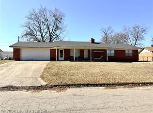 210 Roberts Loop, Roland, OK 74954