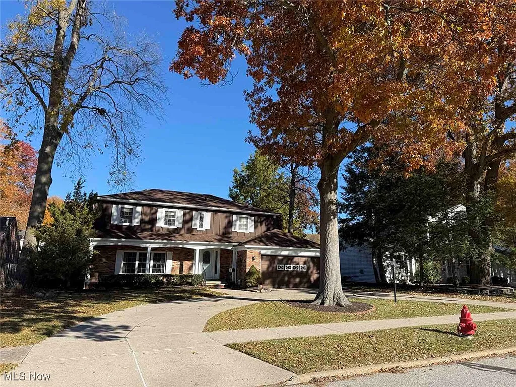 9474 Stoney Creek Ln photo 1