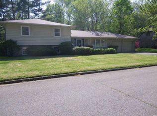 516 Holly Hill Dr, Evansville, IN 47710