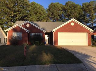 1613 Graystone Dr, Hampton, GA 30228