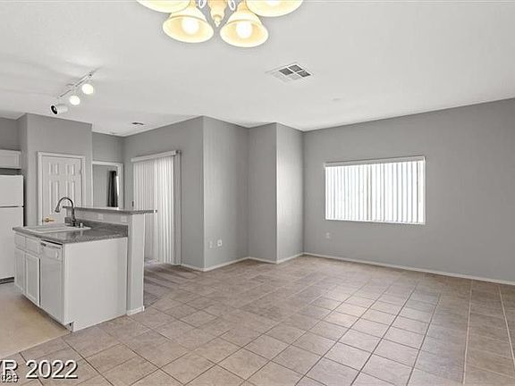 3rd image of 3921 Pepper Thorn Ave #1
