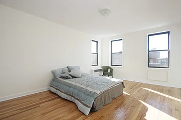 Sold by Brooklyn Hearth Realty | media 20