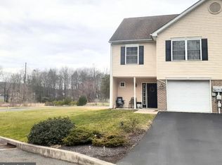 235 Pine Crest Village Dr, Pine Grove, PA 17963