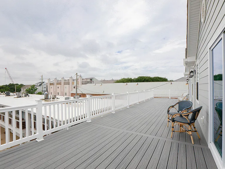 810 W Ocean View Ave #B — Photo 42
