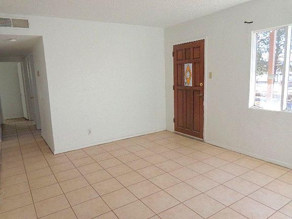 3rd image of 377 Cooley Ave