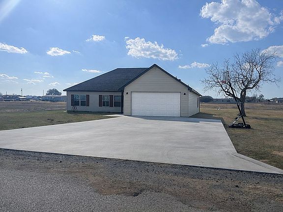 2nd image of 494 Johnson Rd