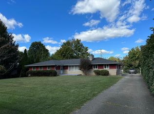 8803 Shelbyville Rd, Louisville, KY 40222