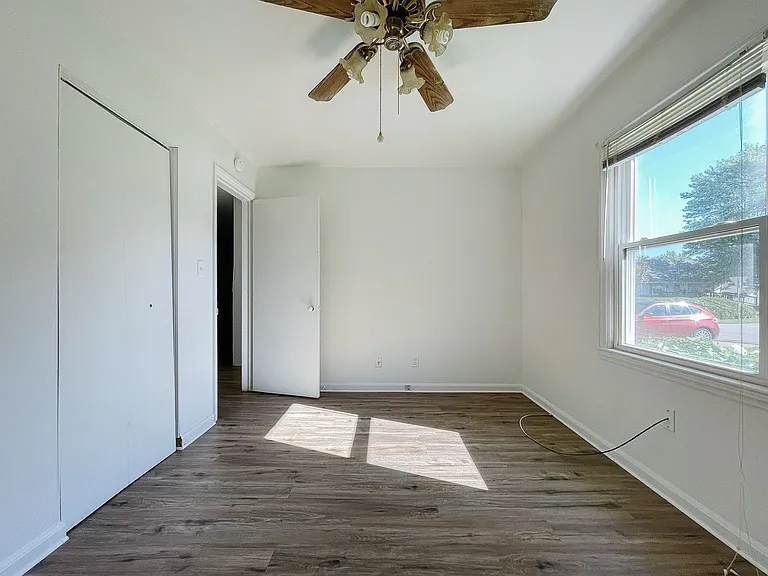 1215 S Fullhart Dr — Photo 12